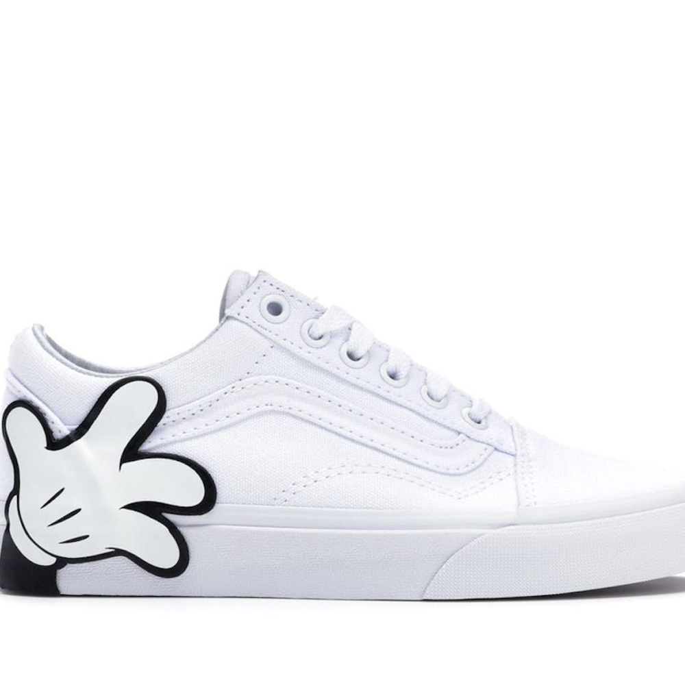 ❌SOLD❌Nwob Disney Mickey Vans